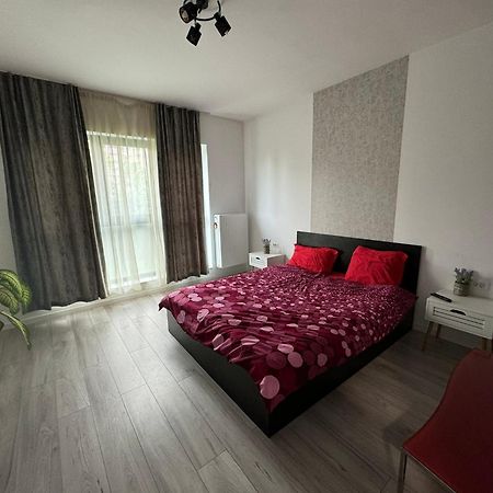 Manhattan Studio In Bukarest Exteriör bild